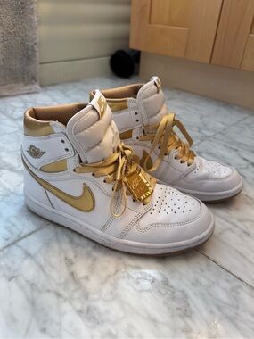 Nike Women’s High-Top Sneakers — White and Gold